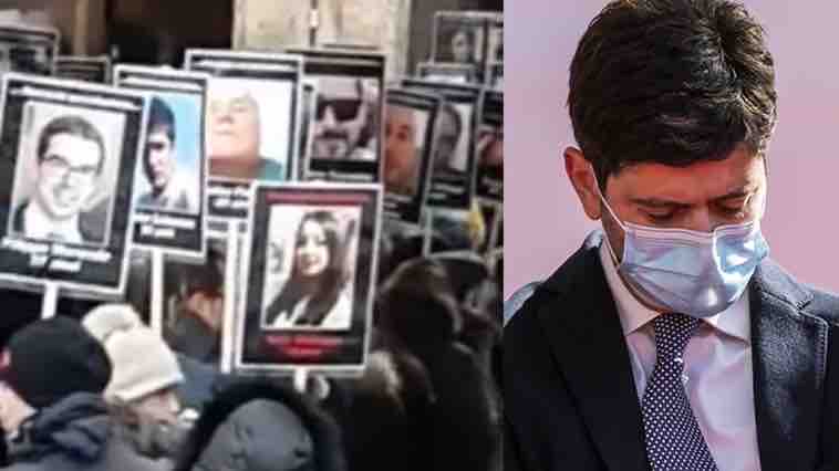 Parma, proteste contro Governo: manifestano con le foto dei morti dopo il vaccino anti-Covid – StopCensura