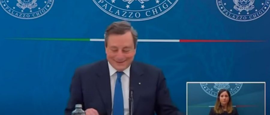 Draghi ride e non risponde. «Lo scoop» di Propaganda Live e Alessio Marzilli (PARODIA) - Notizie Indipendenti