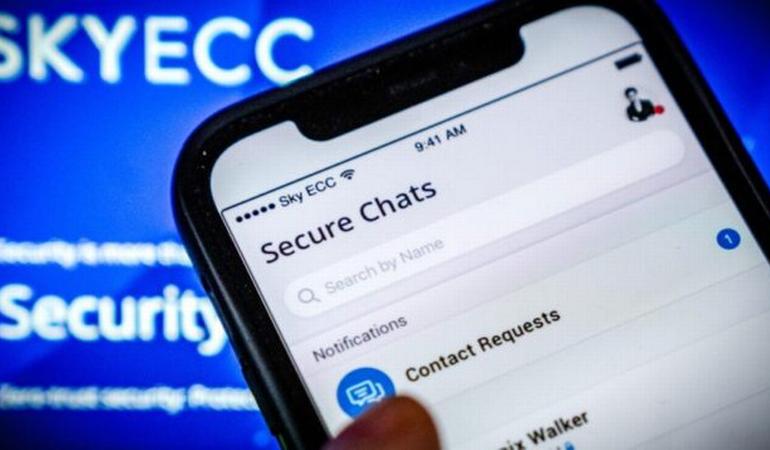 Come sono stati hackerati i criptofonini Sky Ecc | lavialibera